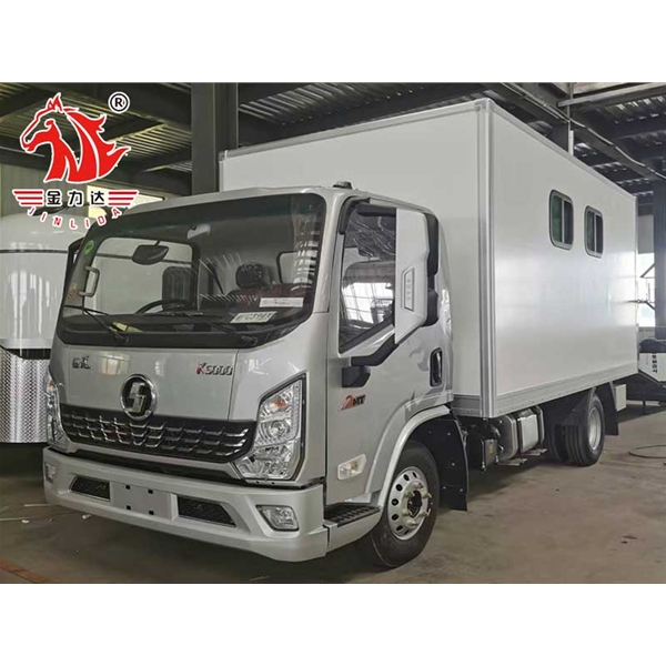 山东自行式运马车